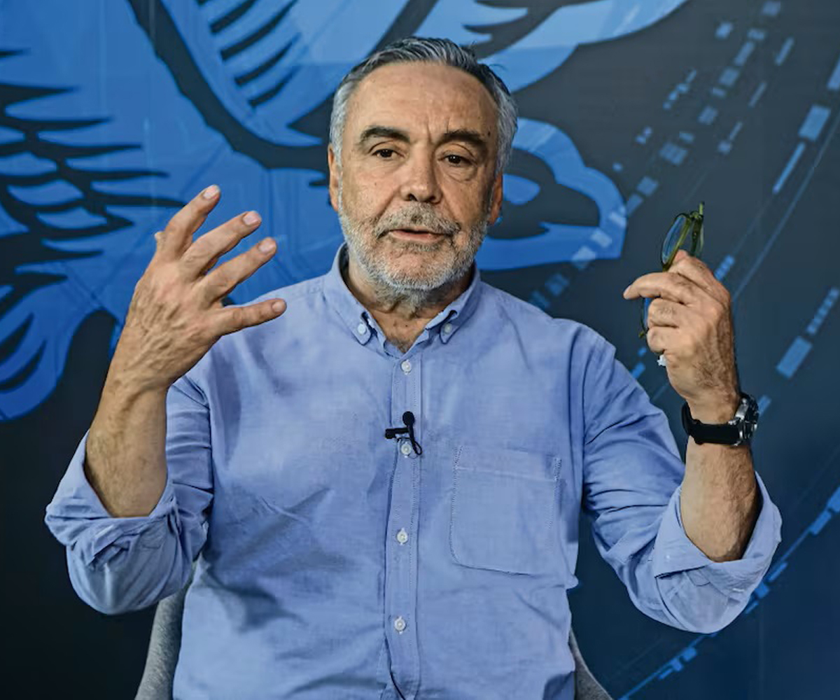 https://alfonsoramirezcuellar.com.mx/wp-content/uploads/2024/09/Alfonso_entrevista.jpg